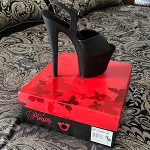 Sexy faux leather ankle strap 7” black heels